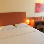 Hotel Star Zentrum, By Comfort 3*