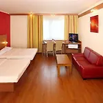 Hotel Star Zentrum, By Comfort 3*