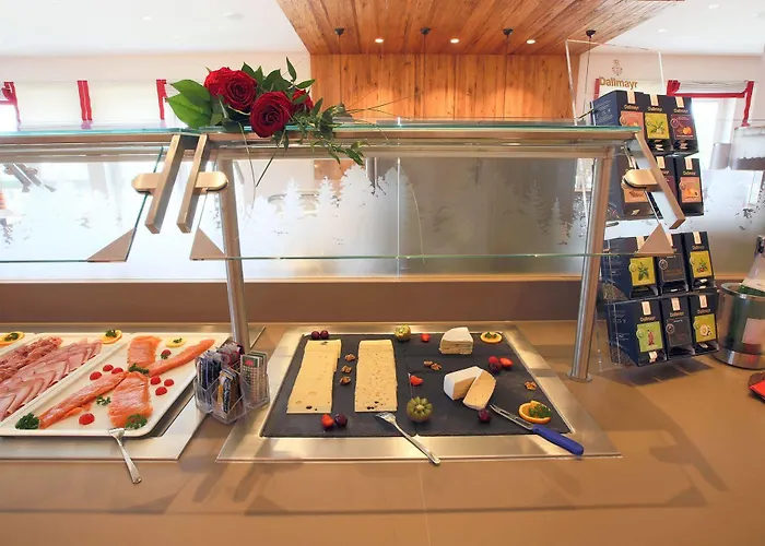 Star Zentrum, By Comfort 3*