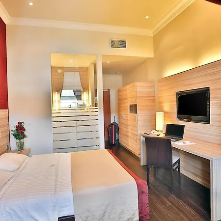 Star Zentrum, By Comfort Hotel Řezno