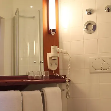 Star Zentrum, By Comfort 3* רגנסבורג