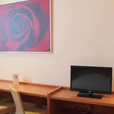 Star Zentrum, By Comfort Hotel Řezno